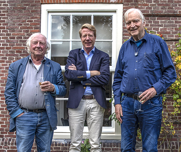 Aart en Karel buiten uitsnede