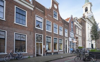 Live dienst Bloemendaal Overveen met pastor Joost van den Bogert
